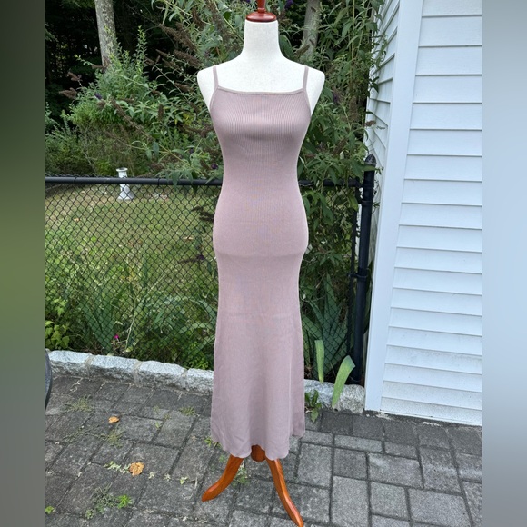 Dissh knit Maxi Dress Size XS - Picture 3 of 8